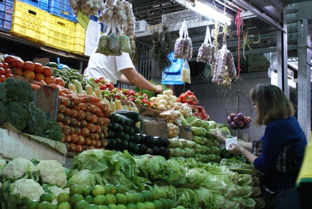 Shelves actually look more like this, than the empty ones the media is showing. According to recent estimates by the FAO, Venezu