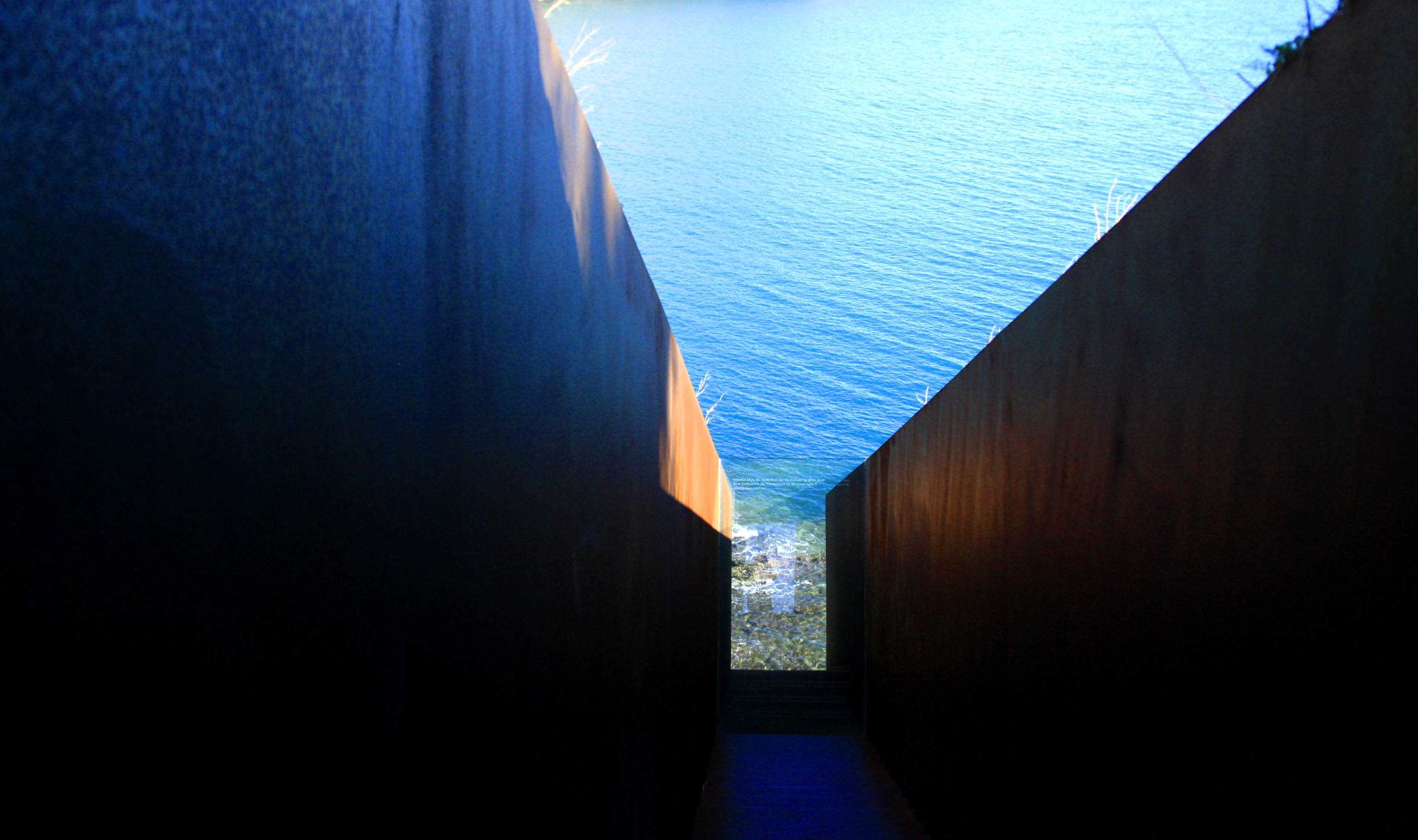 Monumento a Walter Benjamin en Portbou