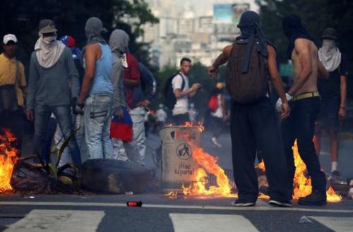 barricadas_en_altamira.jpg