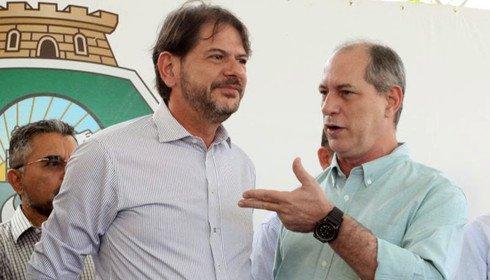 Ciro morde e Cid Assopra