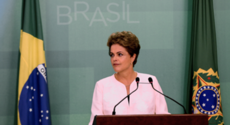  dilma bandera y escudo