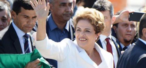  dilma sonriente