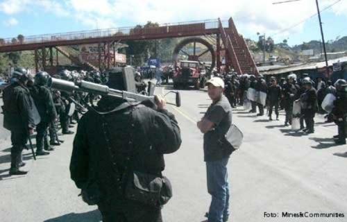  policias small 2