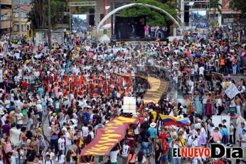 Foto: portada de El Nuevo Día, Ibagué colombia Marcha Carnaval contra ecocidio