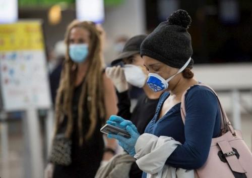 pandemia_dominicana_mujer.jpg