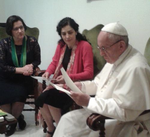  En el encuentro con el Papa se entregó  una carta del abogado Marcelo Lavenere papa con delegadas