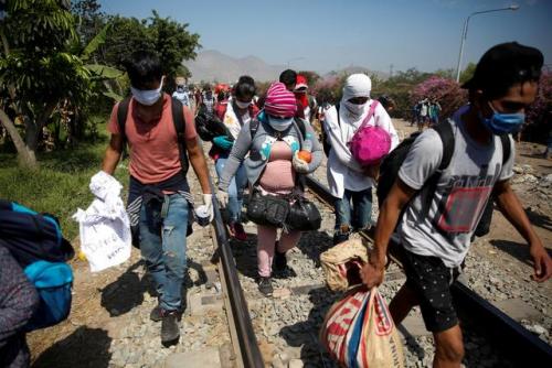 peru_pandemia_regreso_al_campo_-_reuters.jpg