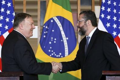 pompeo_ernesto_araujo.jpg