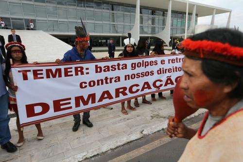 Foto: Fabio Rodrigues Pozzebom/ Agência Brasil protesta pueblos indigenas brasil