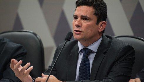 Paraguai pede que ex-prefeito acusado de matar jornalista seja